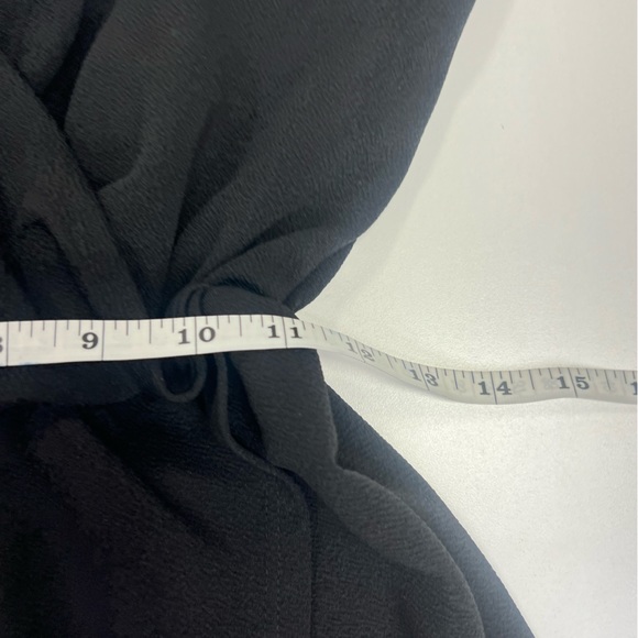 Urban Outfitters Kimchi Blue Drapey Surplice Skort Romper in Black Size Small - Picture 8 of 14